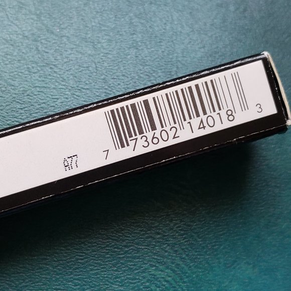 Mac Cosemtics Lipglass LE - Picture 4 of 6